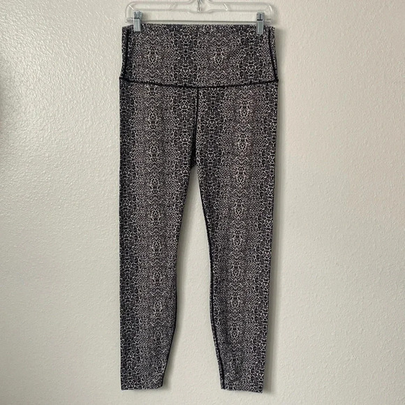 Varley Pants - Varley L Montero Leggings in Molten Leopard Print